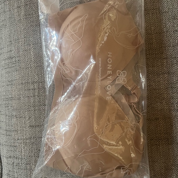 CrossOver Bra - Picture 6 of 9